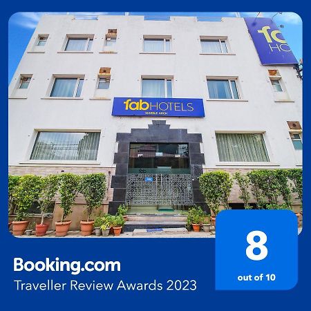 Fabhotel Marble Arch - Nr Karol Bagh Market เดลี ภายนอก รูปภาพ