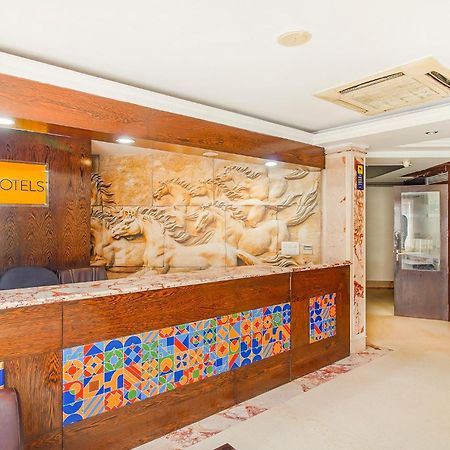 Fabhotel Marble Arch - Nr Karol Bagh Market เดลี ภายนอก รูปภาพ